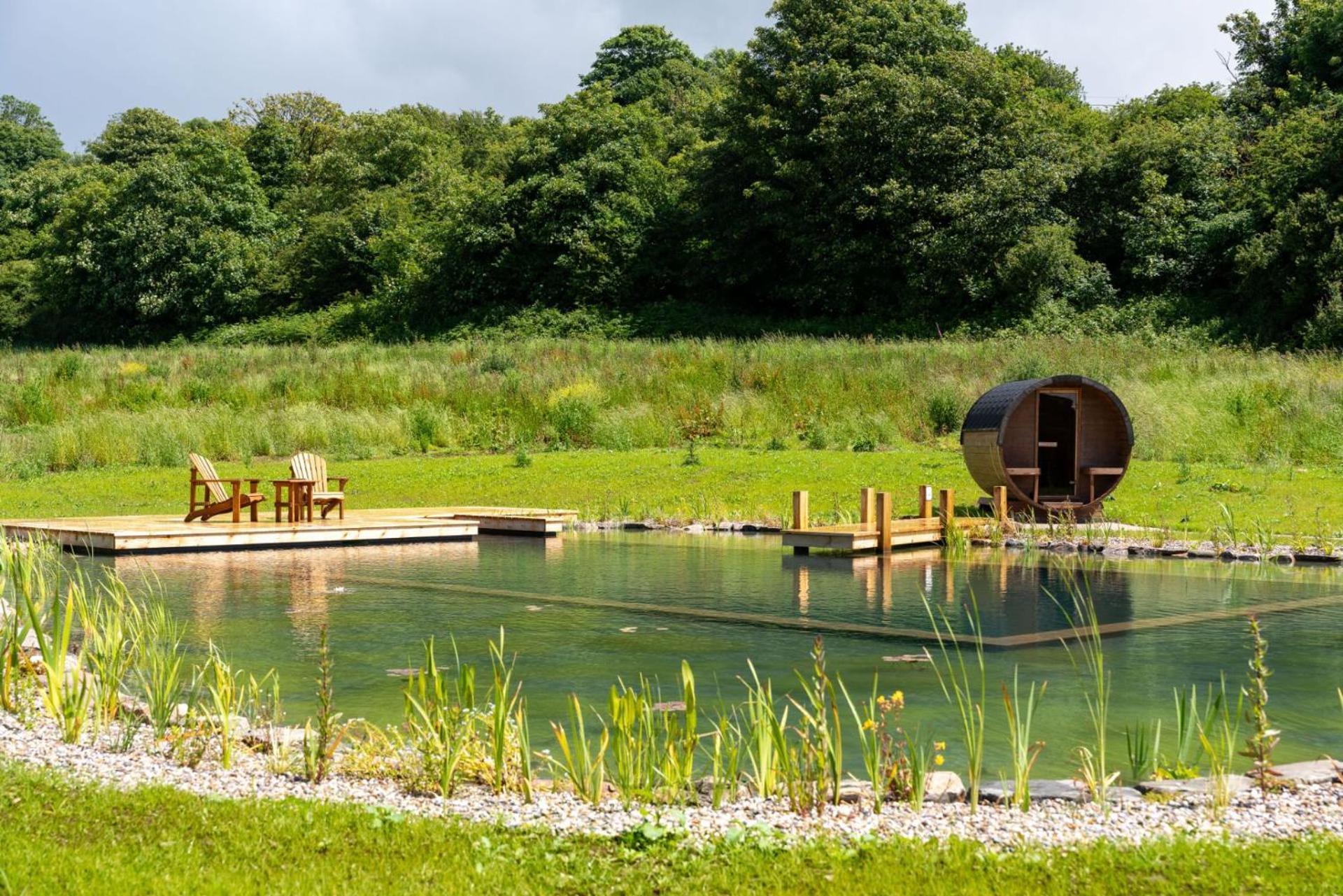 The Big Barn Villa Kidwelly Exterior photo